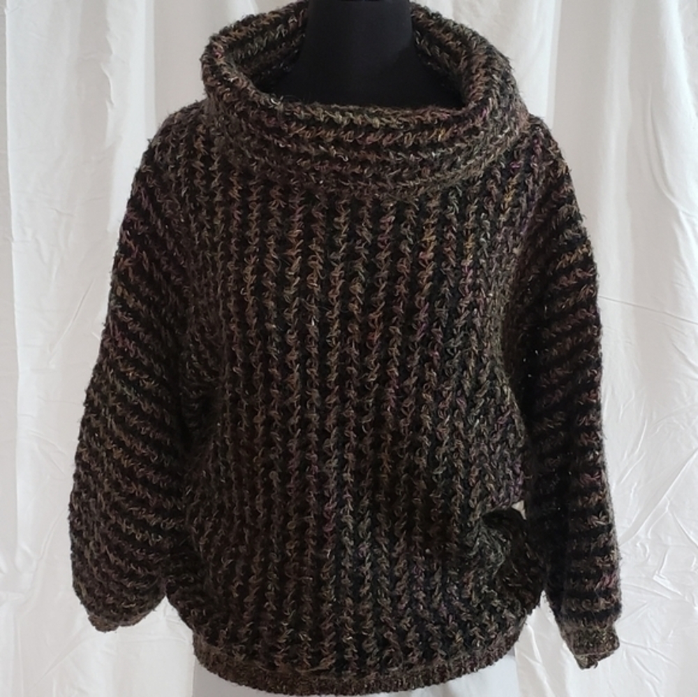 VTG 70's L cozy cowl neck knit sweater Batwing Slv multicolor yarn